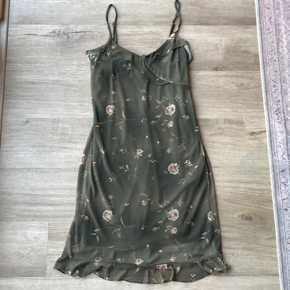 Forever 21 Dresses & Skirts - Vintage Y2K Forever 21 Floral Slip Dress size L 🎉host pick🎉